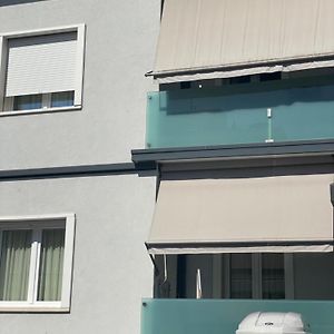 One-Bedroom Separate Building Apartment